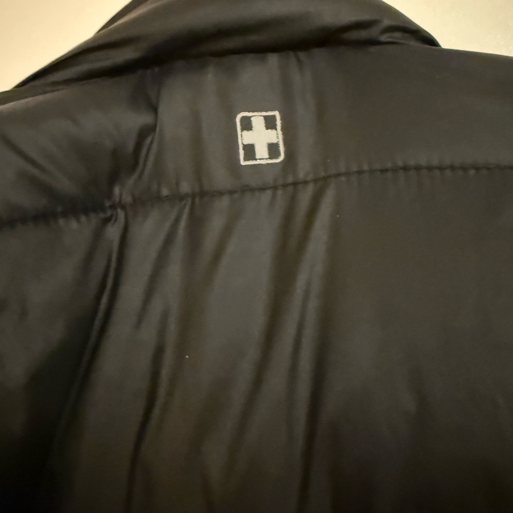 Swiss Tech Puffer Jacket - Picture 4 of 6